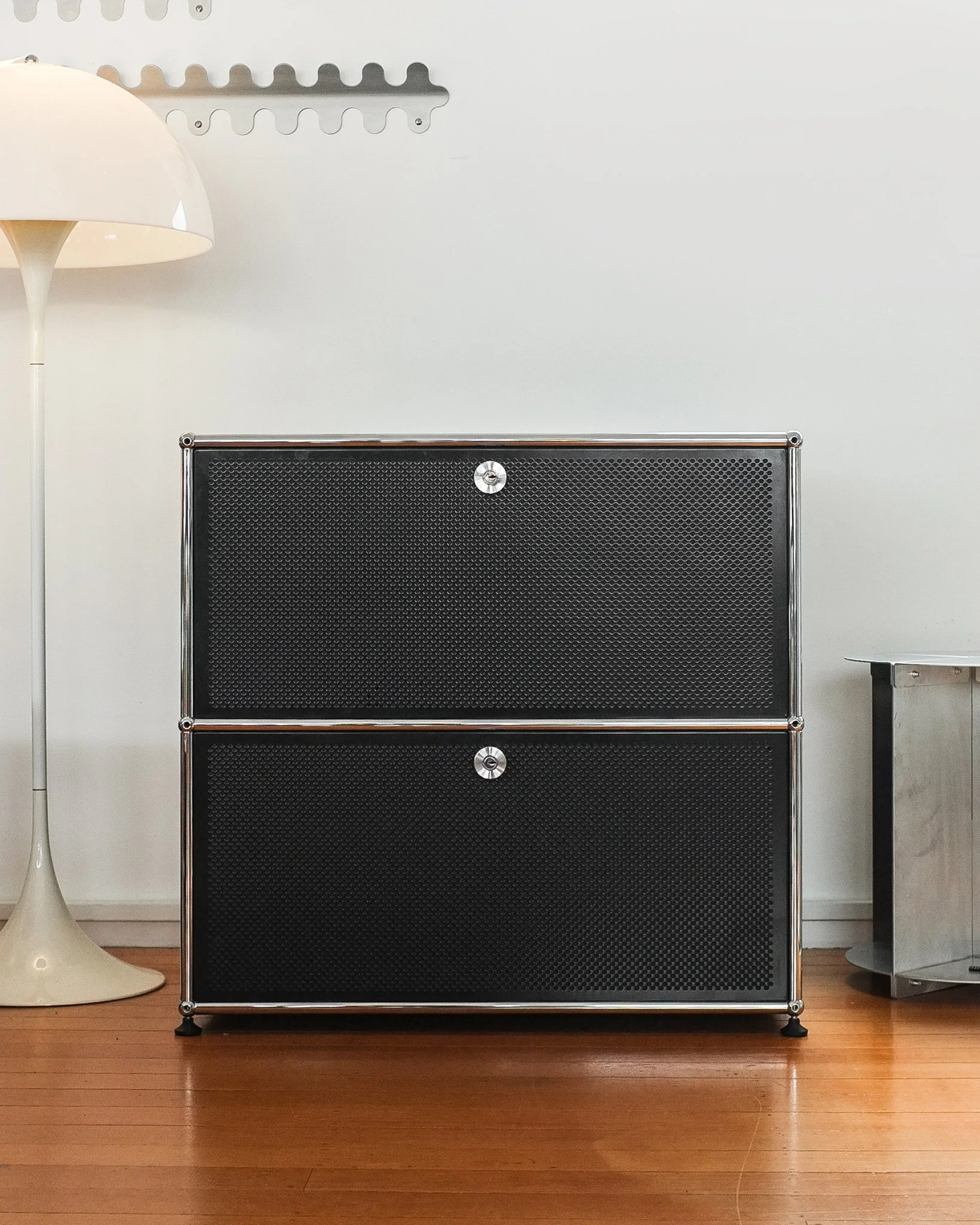 Black Media Console by USM Haller [HOLD] — KIOSK